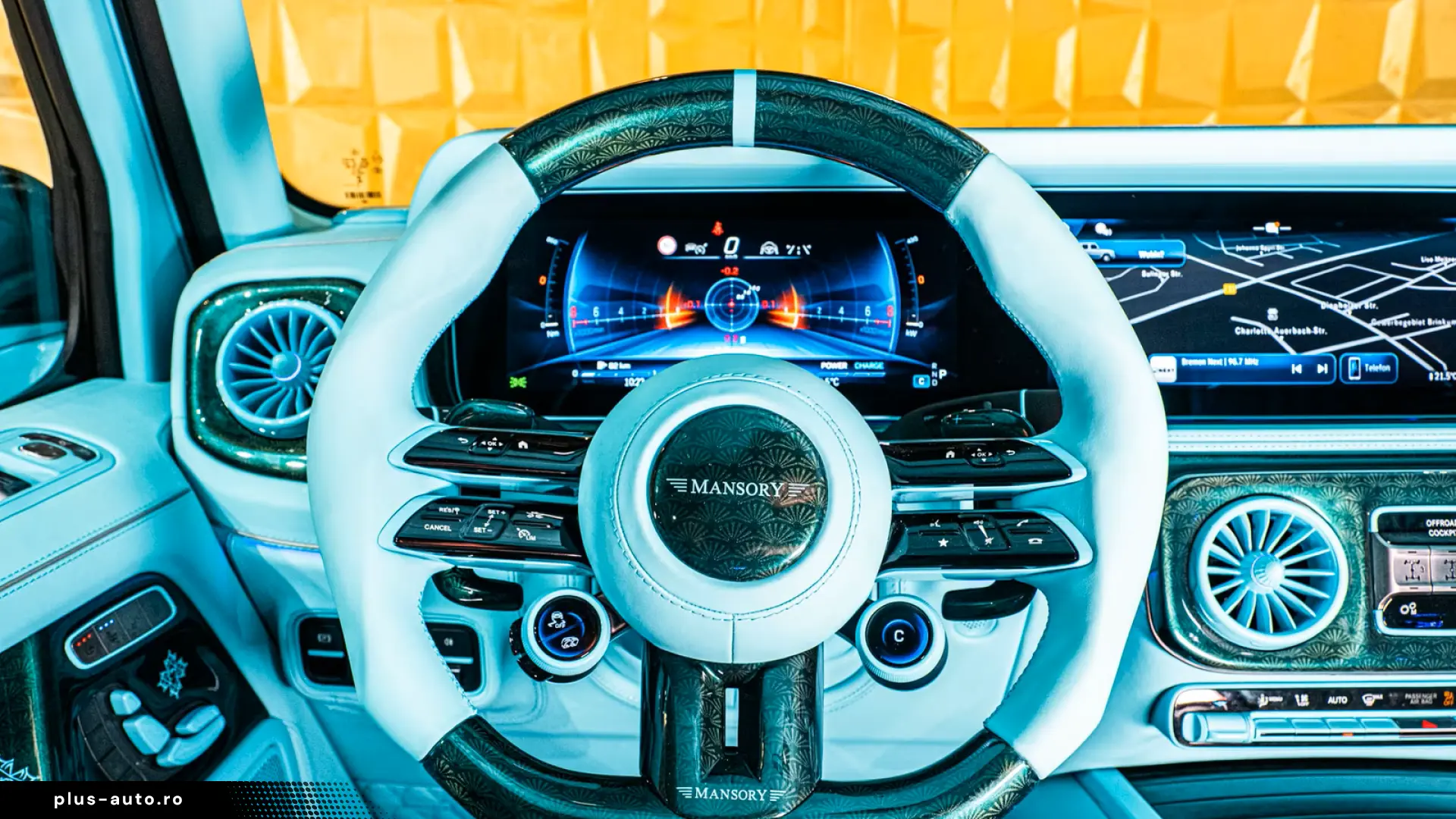 MERCEDES BENZ G63AMG BY MANSORY  GRANDE ENTREÈ P820