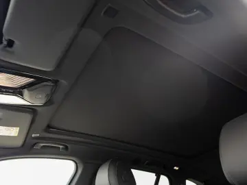 BMW X5 xDrive30d M-Sport AHK PANO KoZg S-Glas 4x SHZ