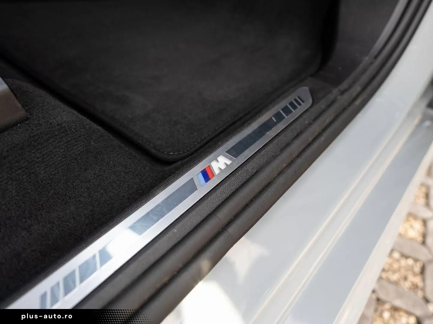 BMW X5 xDrive30d M-Sport AHK PANO KoZg S-Glas 4x SHZ