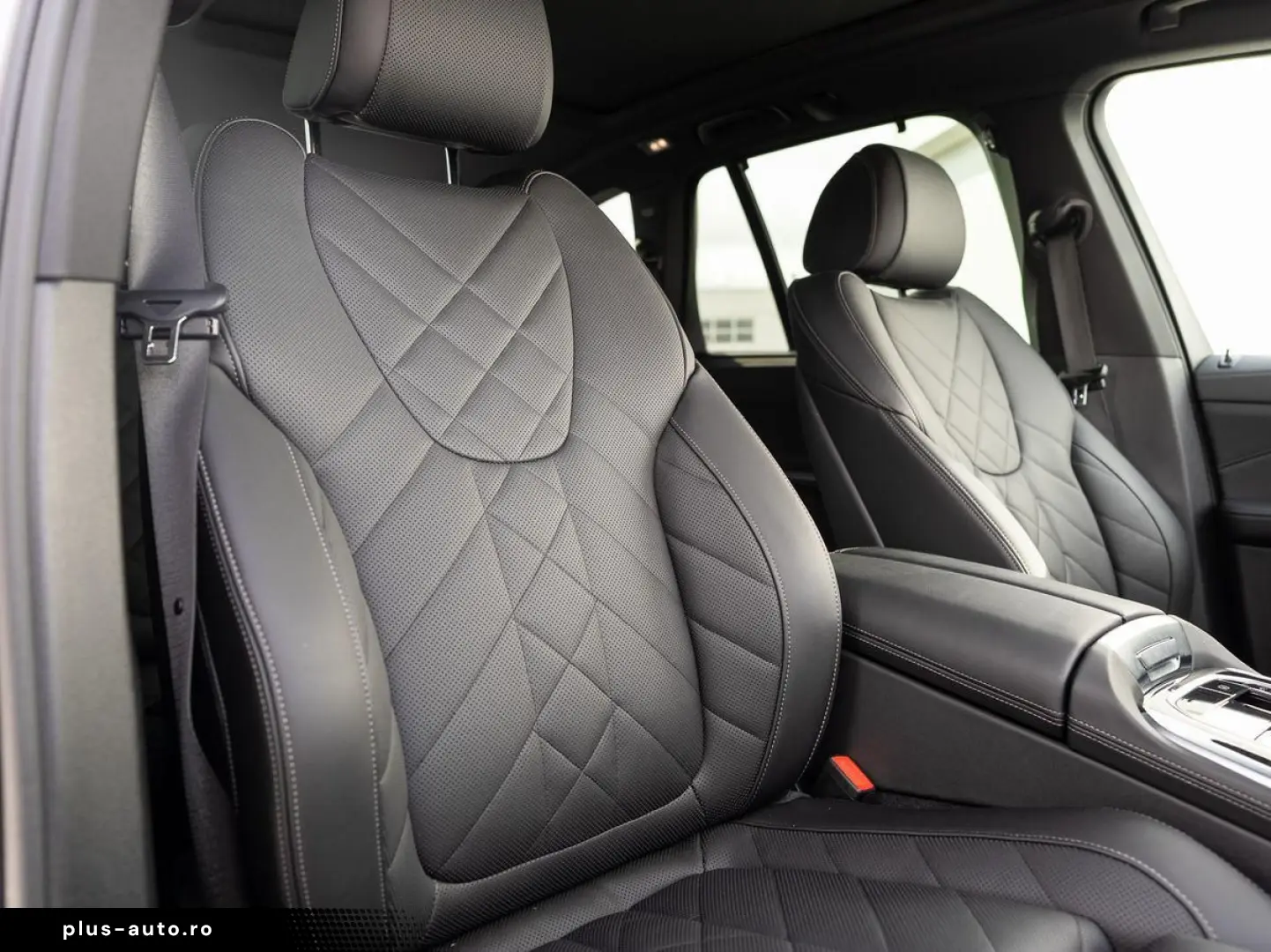 BMW X5 xDrive30d M-Sport AHK PANO KoZg S-Glas 4x SHZ