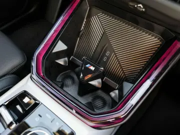 BMW X3 20 xDrive M-Sport 19  AHK ACC PANO KoZg 360