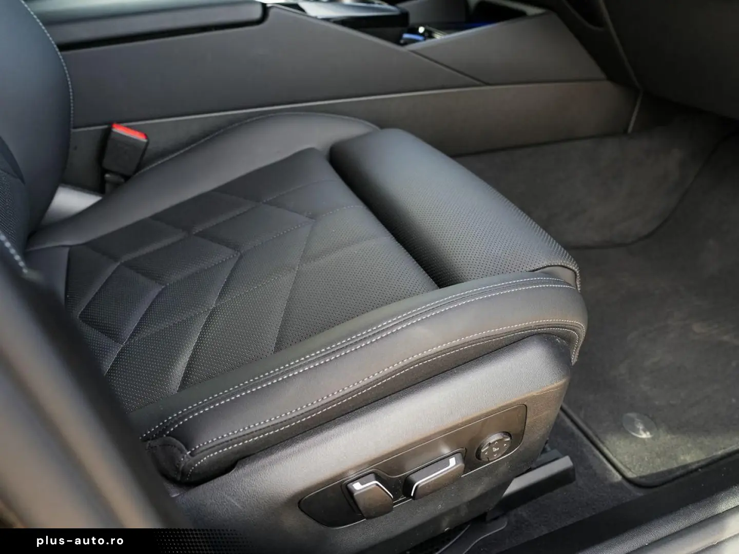BMW 520d Tour M-Sport 20 ACC PANO Sitzlüft H&K KoZg