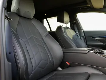 BMW 520d Tour M-Sport 20 ACC PANO Sitzlüft H&K KoZg