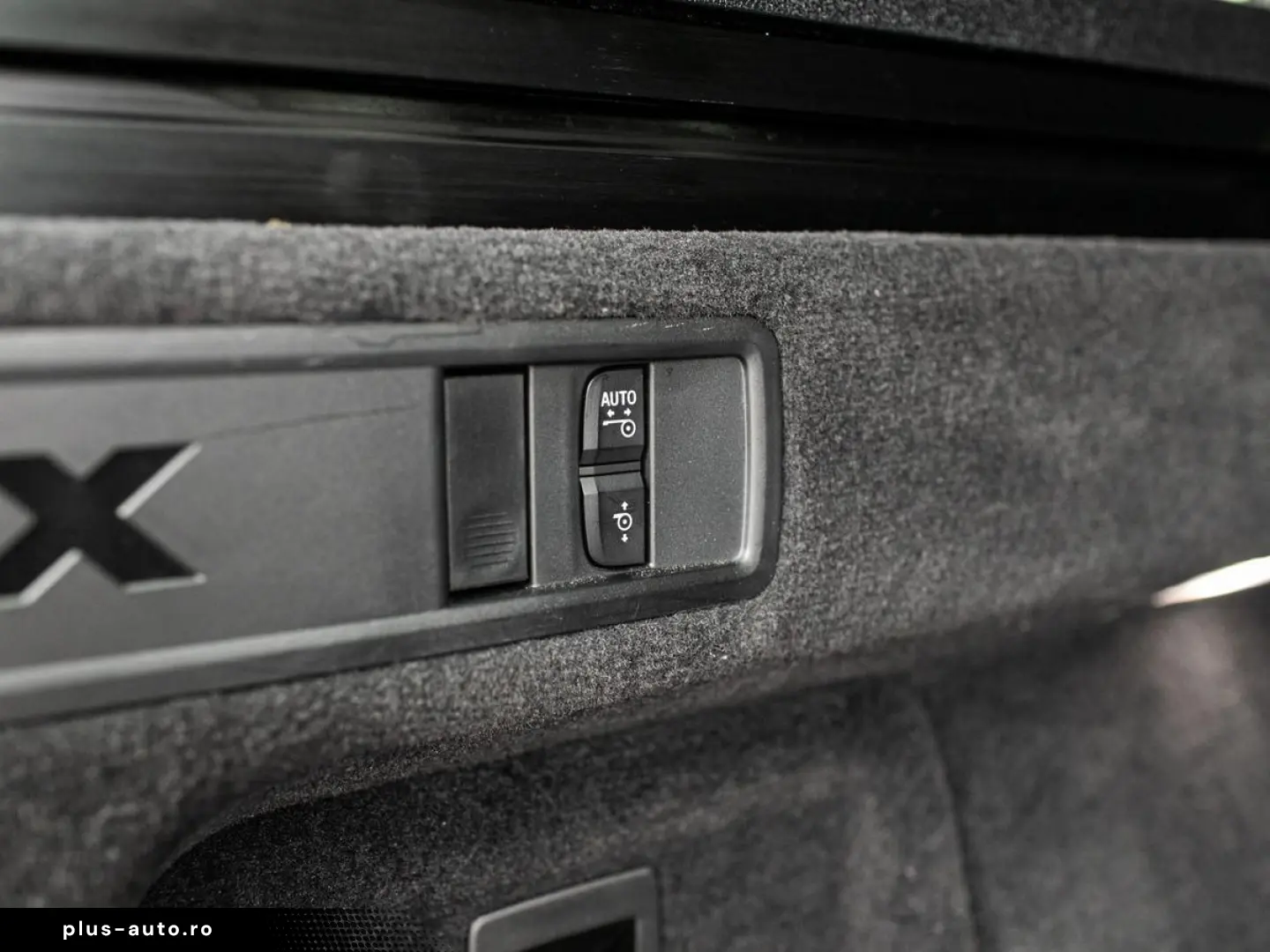 BMW X5 xDrive40d M-Sport ACC 2-A-Luft StdHz ACC PANO