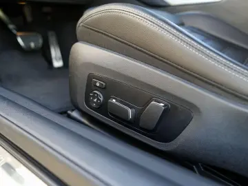 BMW 430d Cabrio M Sport 19  ACC AHK KoZg Nackenwärm