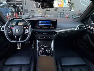 BMW M4 M xDrive Competition Carbon HUD 360Cam DAB H&