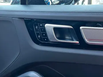 PORSCHE Cayenne S LED-Matrix KEYLESS 21 ZOLL