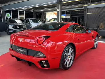 FERRARI California F1 CAM   NAVI   LED