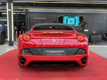 FERRARI California F1 CAM   NAVI   LED