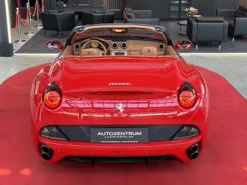 FERRARI California F1 CAM   NAVI   LED