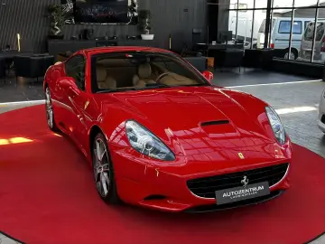 FERRARI California F1 CAM   NAVI   LED