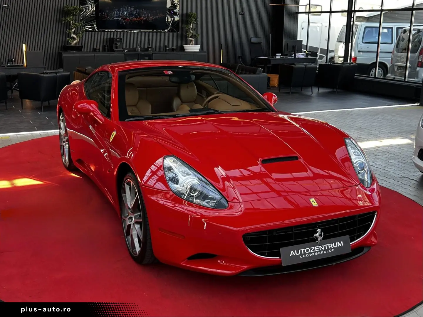 FERRARI California F1 CAM   NAVI   LED