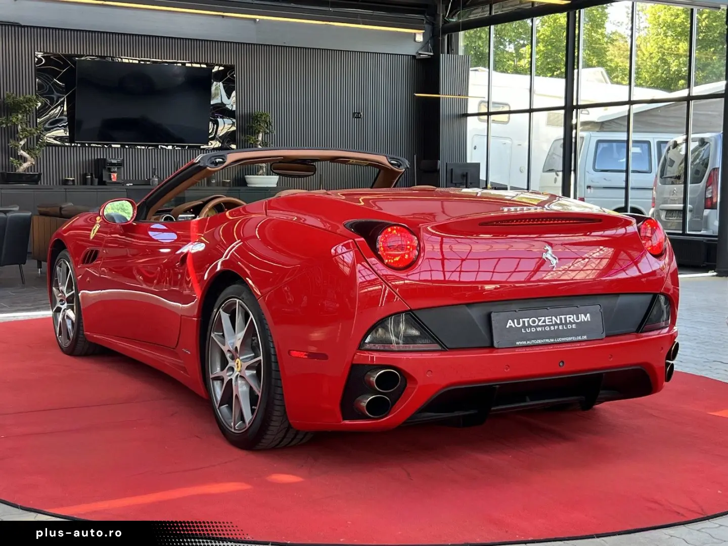 FERRARI California F1 CAM   NAVI   LED