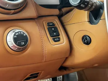 FERRARI California F1 CAM   NAVI   LED