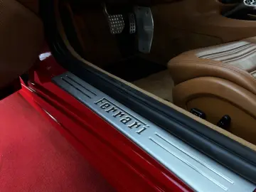FERRARI California F1 CAM   NAVI   LED