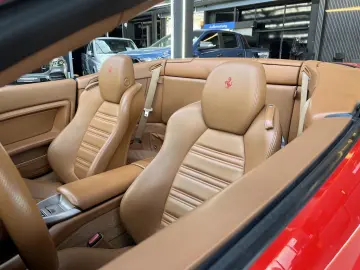 FERRARI California F1 CAM   NAVI   LED