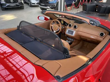 FERRARI California F1 CAM   NAVI   LED