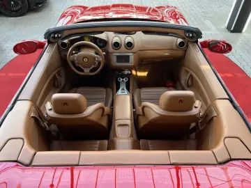 FERRARI California F1 CAM   NAVI   LED