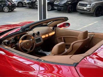 FERRARI California F1 CAM   NAVI   LED