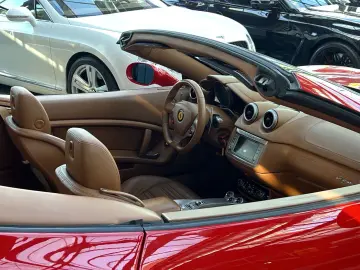 FERRARI California F1 CAM   NAVI   LED