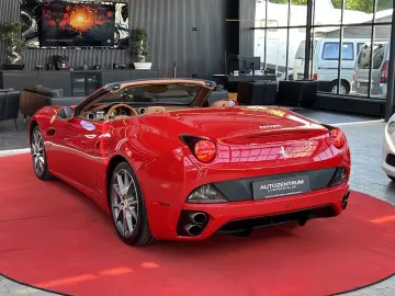 FERRARI California F1 CAM   NAVI   LED