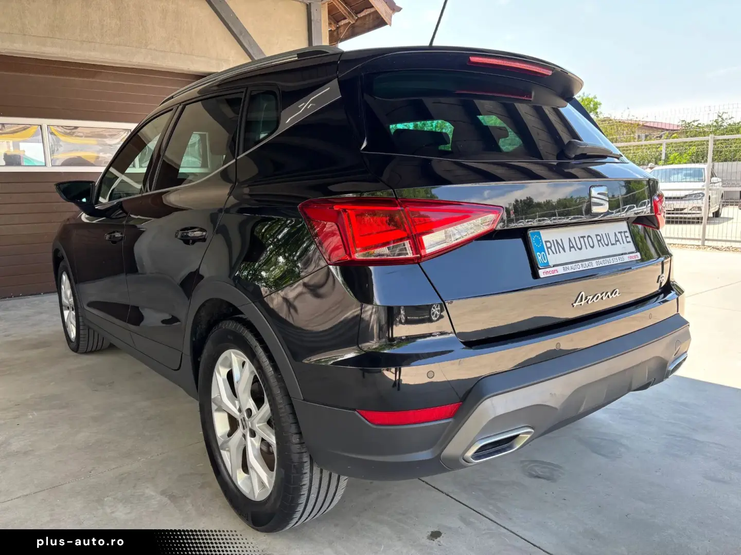 Seat Arona