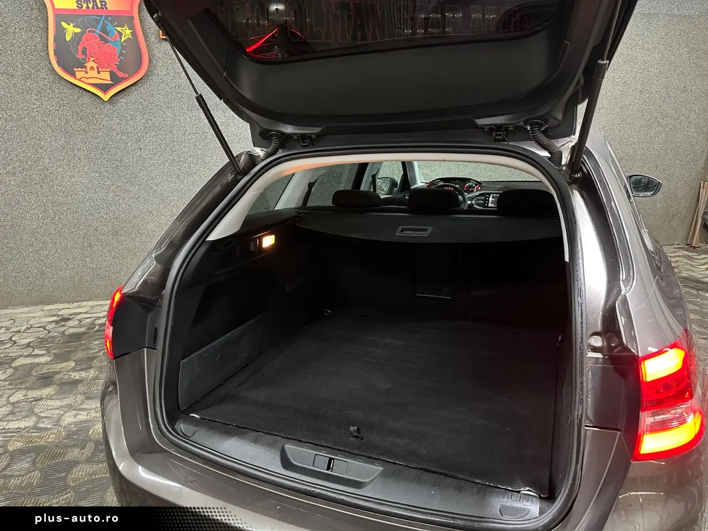 PEUGEOT 308 2014 — imagine 9