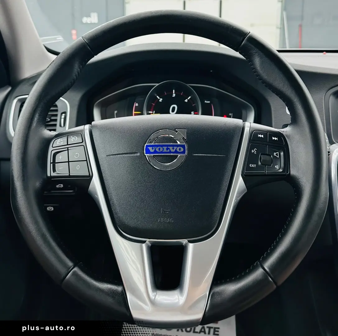 VOLVO V60 2016 2.0D E6 Garantie 12 Luni Rate Avans 0 Doar Cu
