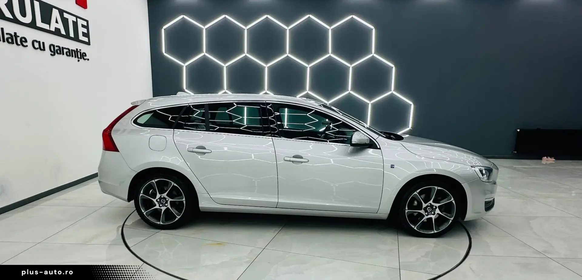 VOLVO V60 2016 2.0D E6 Garantie 12 Luni Rate Avans 0 Doar Cu
