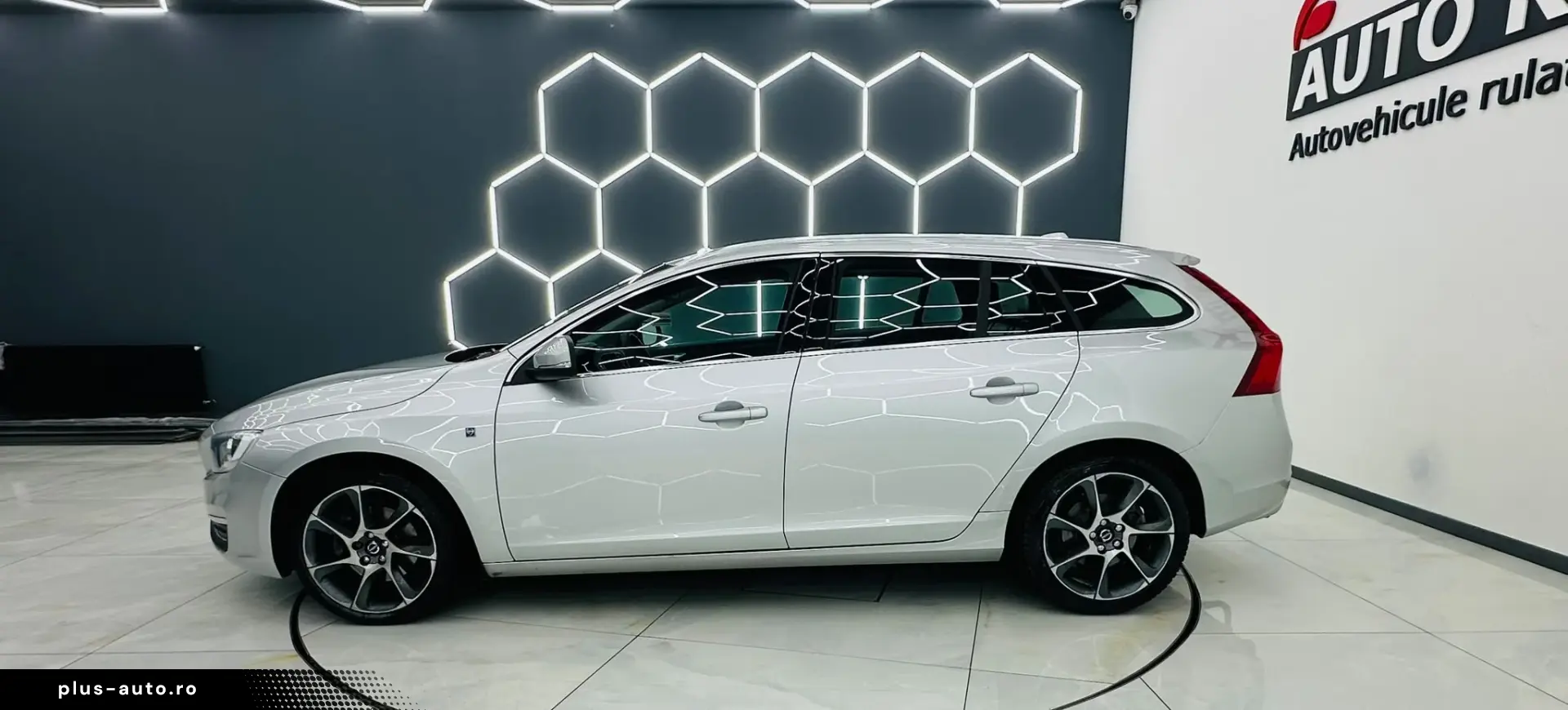 VOLVO V60 2016 2.0D E6 Garantie 12 Luni Rate Avans 0 Doar Cu