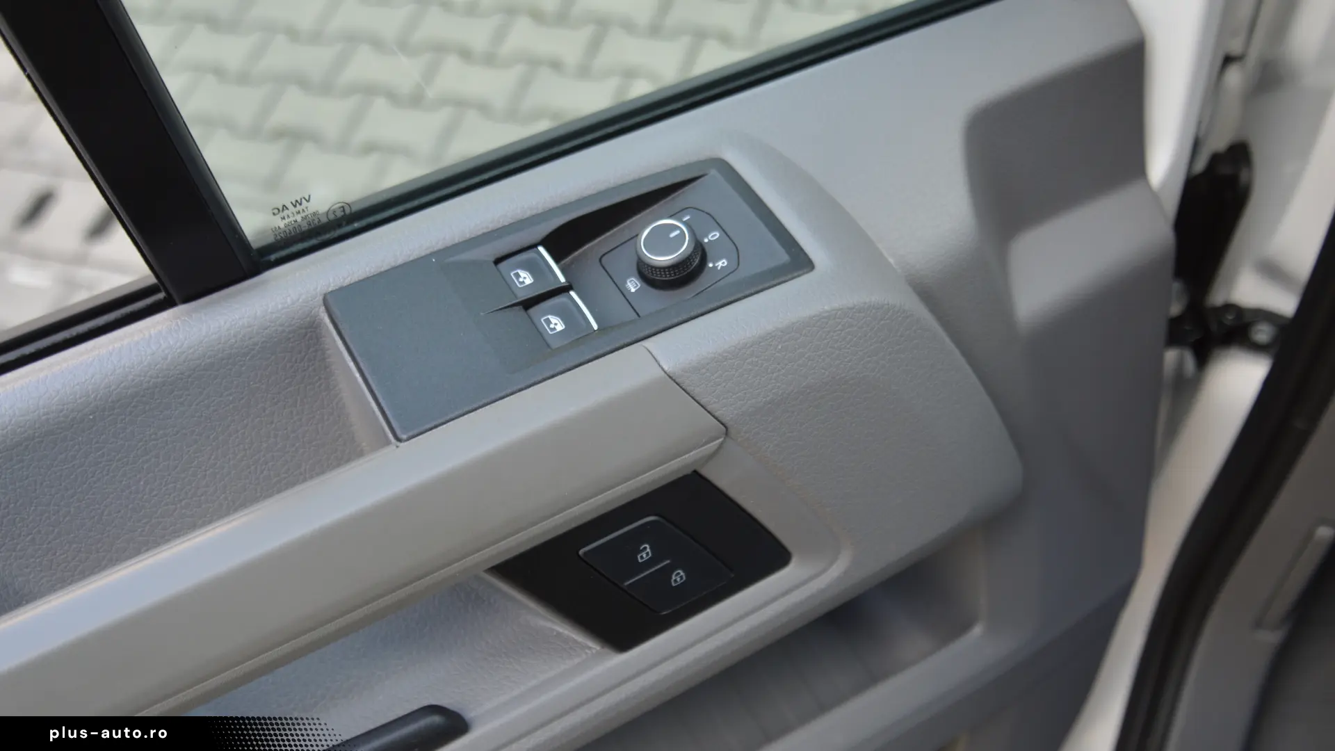 VOLKSWAGEN  CRAFTER ELECTRIC