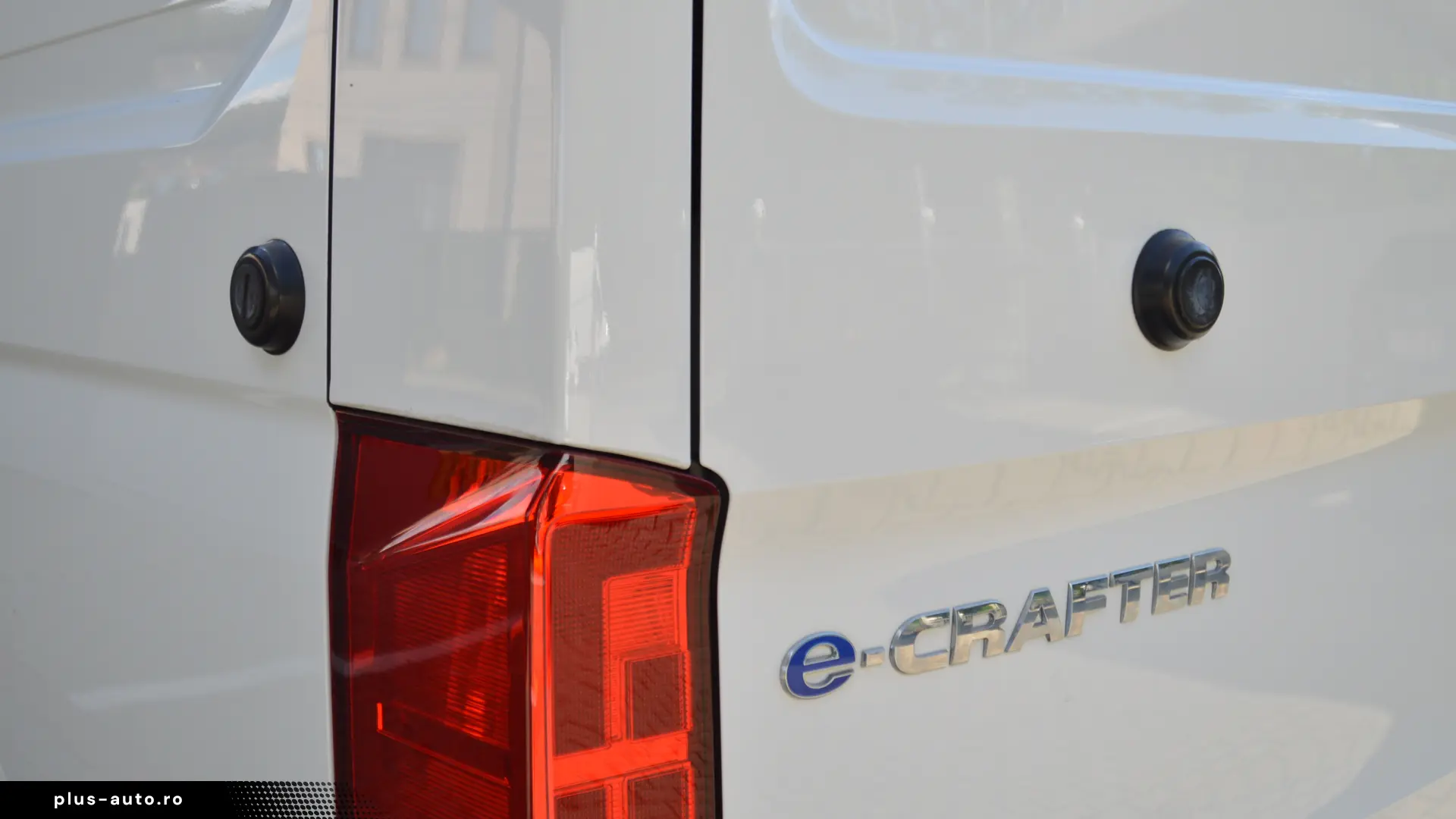 VOLKSWAGEN  CRAFTER ELECTRIC