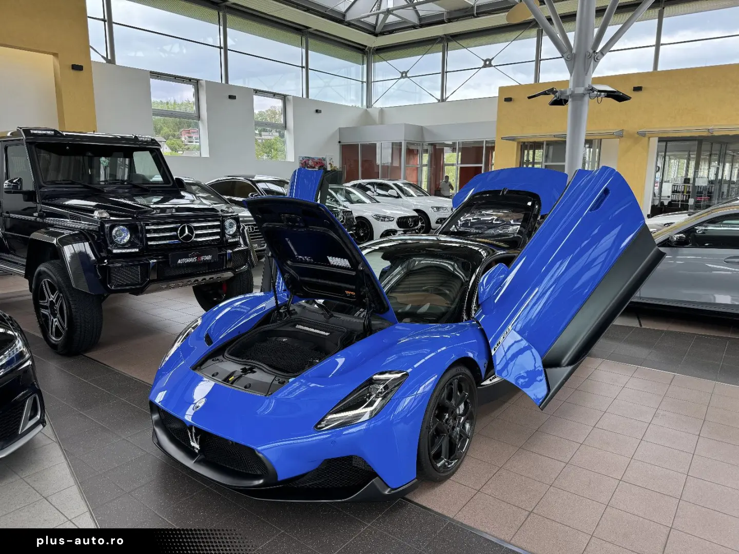 MASERATI MC20 Carbon Keramic Lift Alcantara Sonus Kamera