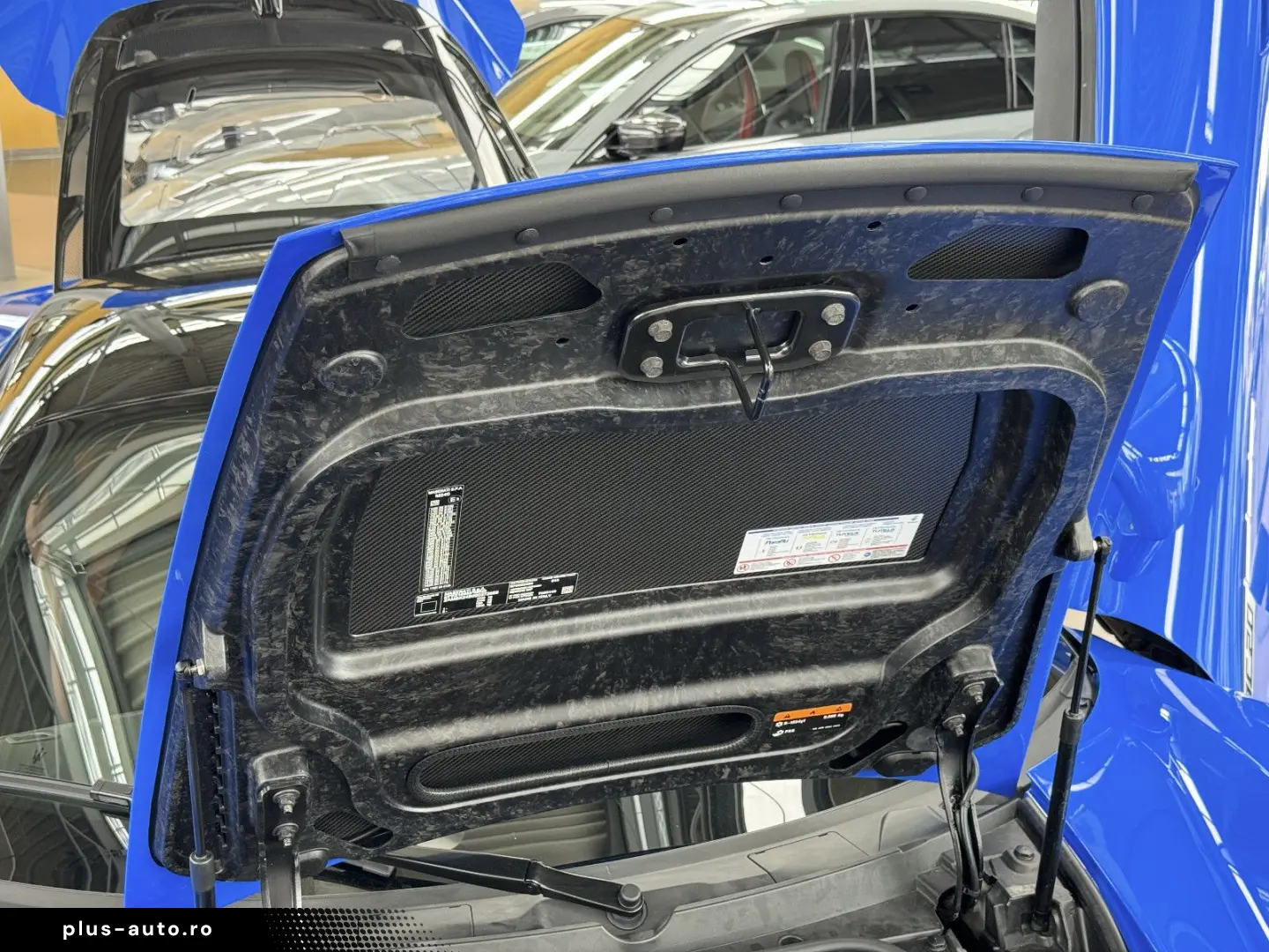 MASERATI MC20 Carbon Keramic Lift Alcantara Sonus Kamera