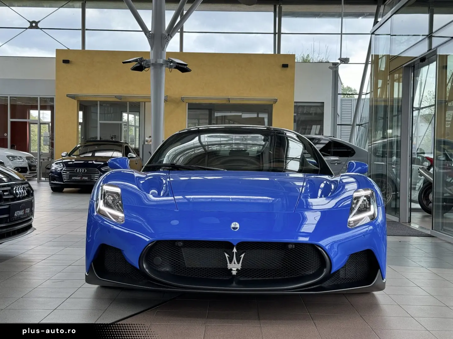 MASERATI MC20 Carbon Keramic Lift Alcantara Sonus Kamera