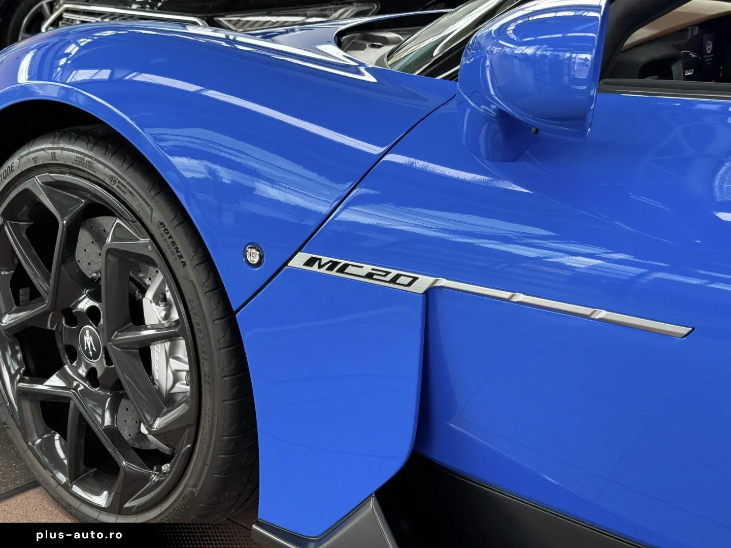 MASERATI MC20 Carbon Keramic Lift Alcantara Sonus Kamera