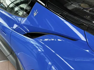 MASERATI MC20 Carbon Keramic Lift Alcantara Sonus Kamera