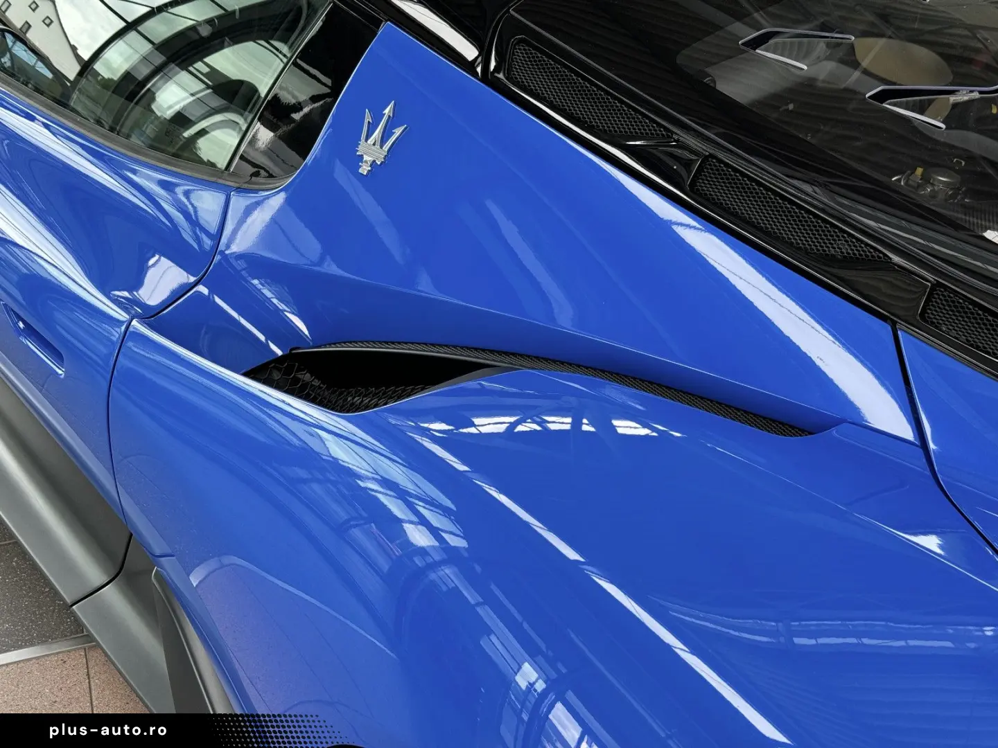 MASERATI MC20 Carbon Keramic Lift Alcantara Sonus Kamera