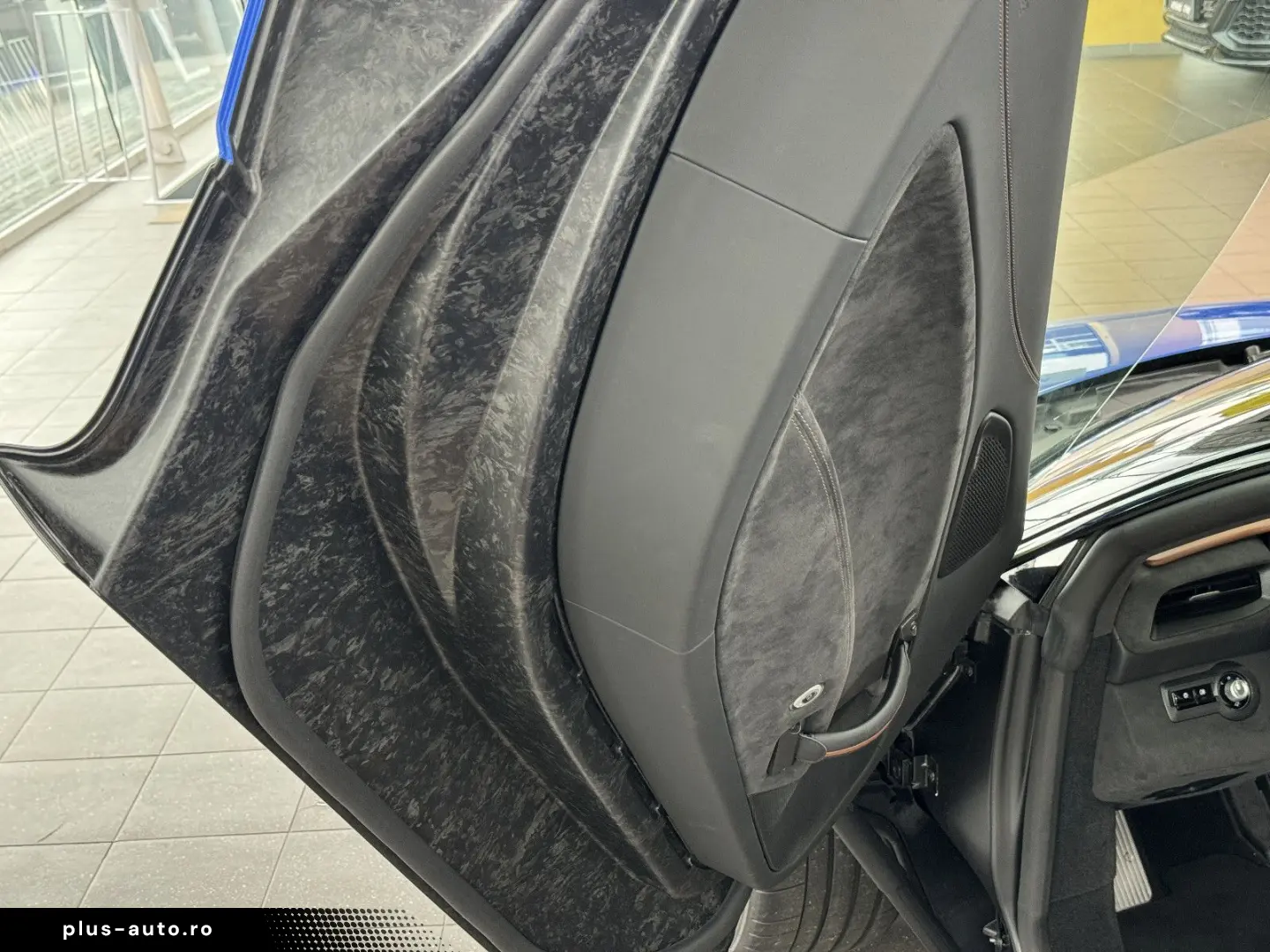MASERATI MC20 Carbon Keramic Lift Alcantara Sonus Kamera