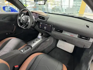 MASERATI MC20 Carbon Keramic Lift Alcantara Sonus Kamera