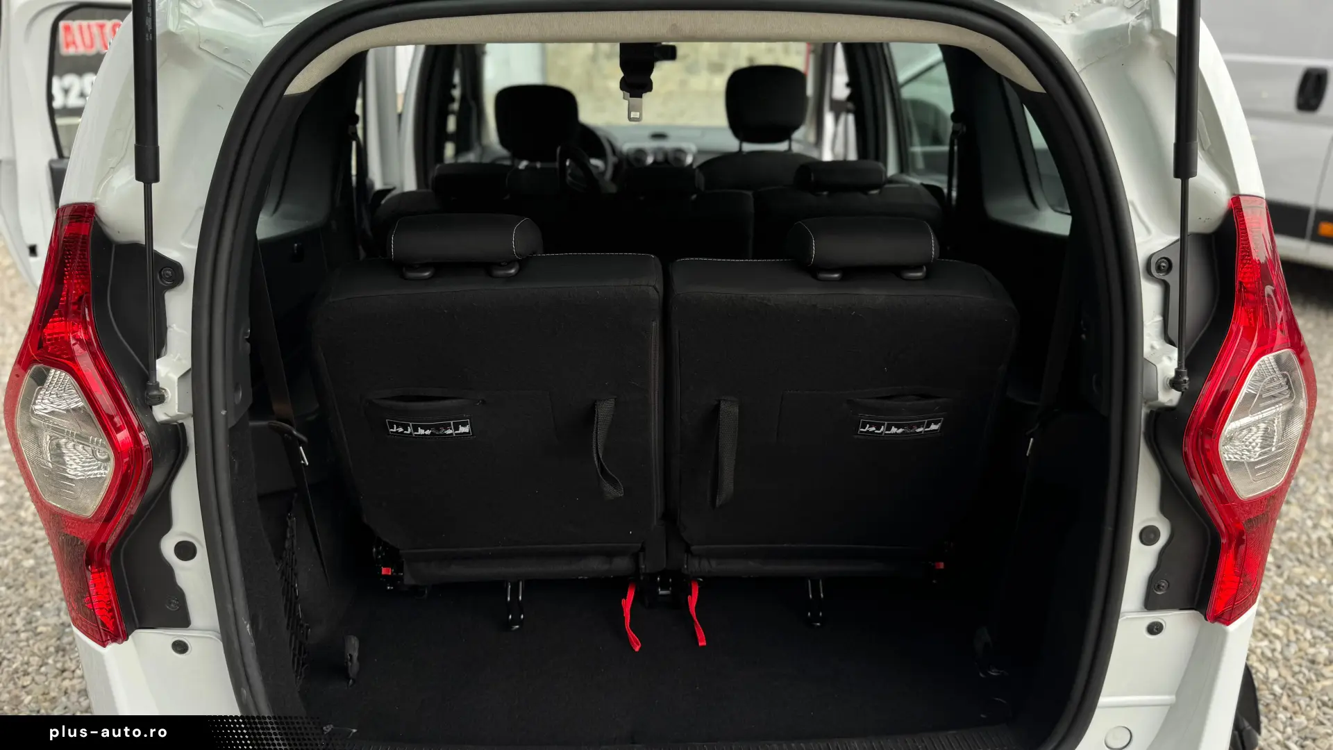 Dacia Lodgy