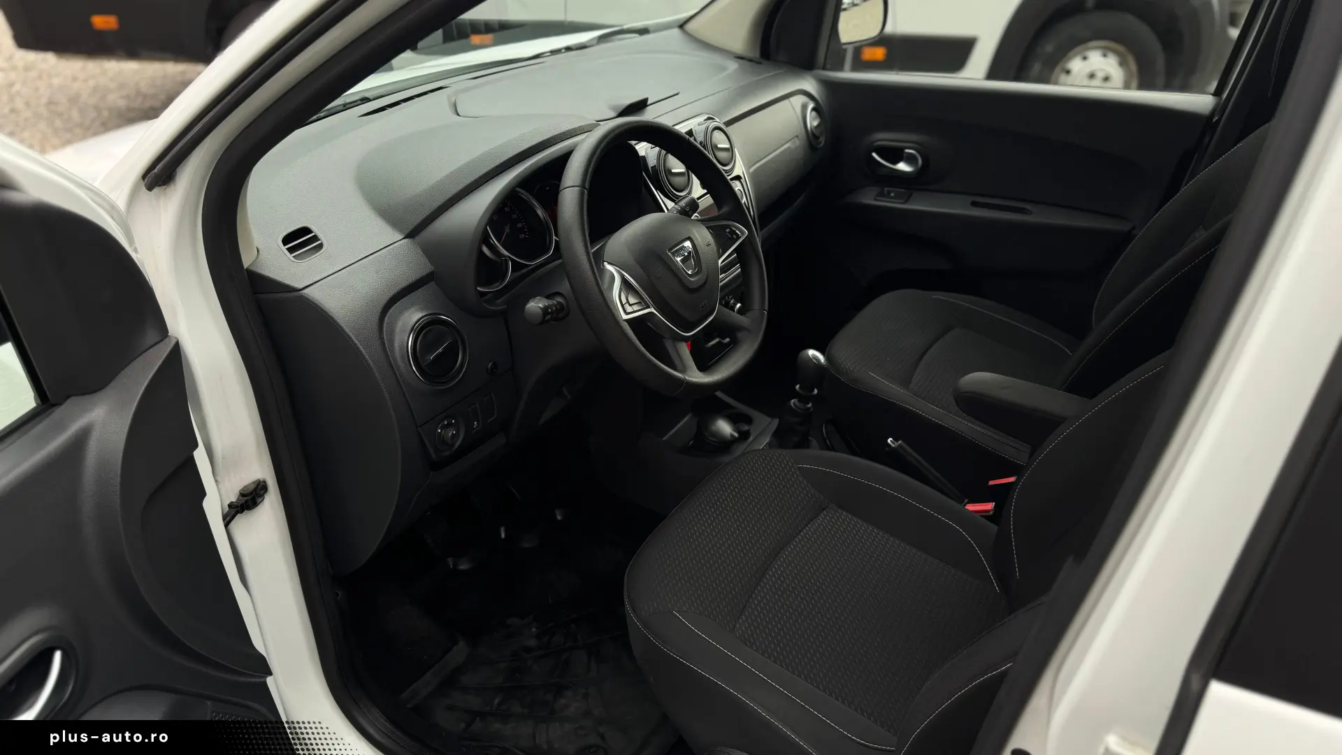 Dacia Lodgy