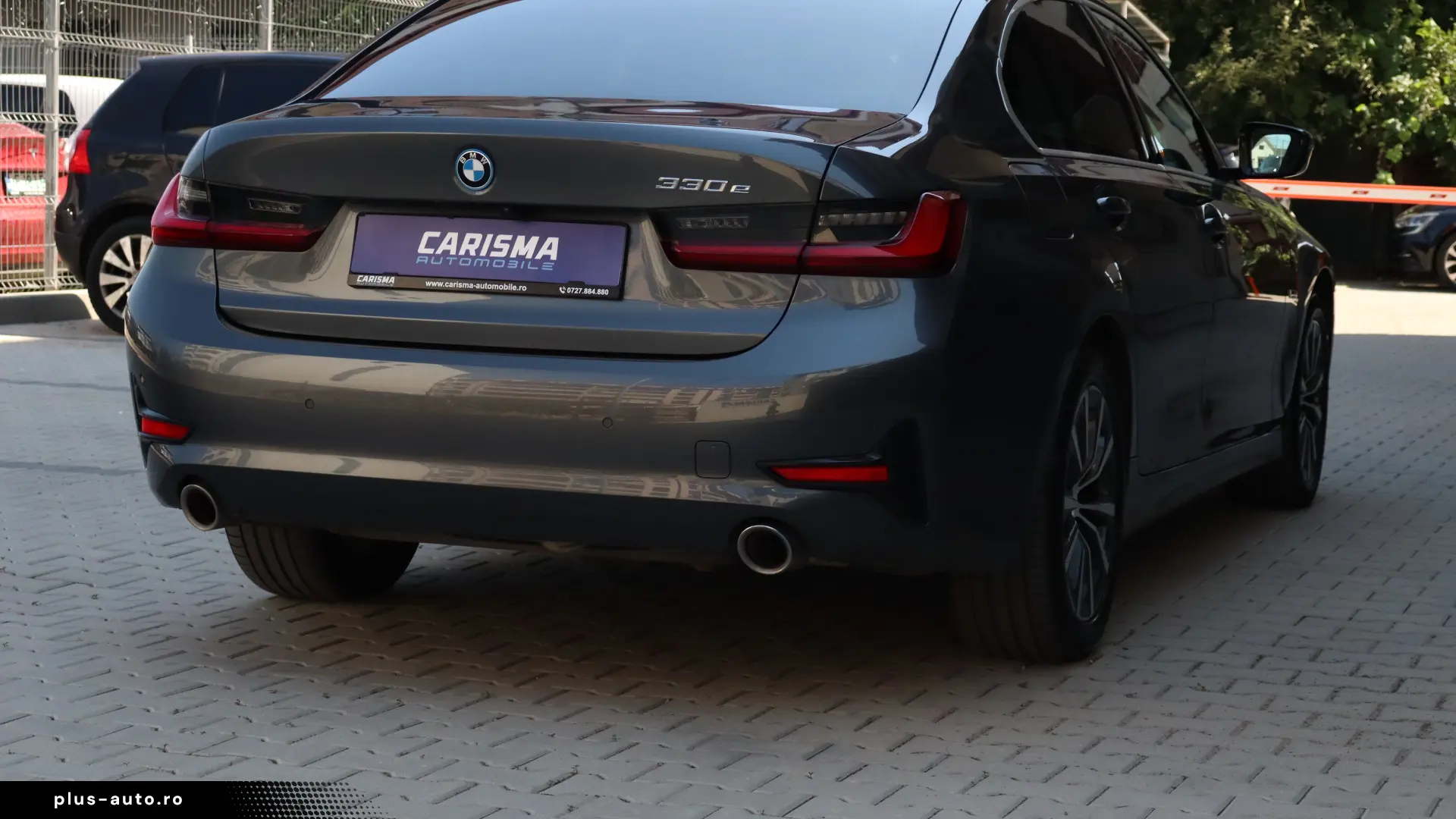 BMW Seria 3 330e Aut. Sport Line