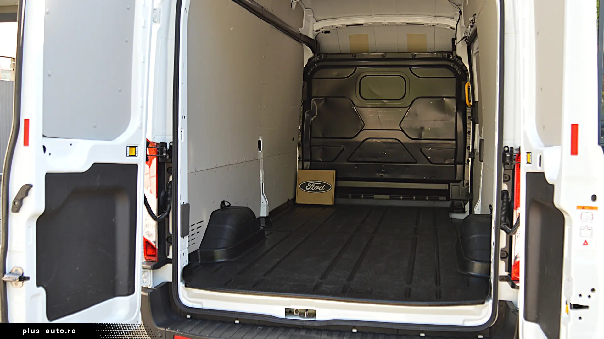 FORD TRANSIT ELECTRIC L3H3