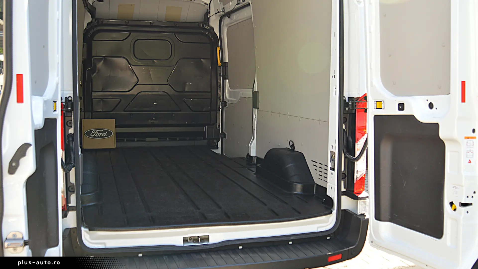 FORD TRANSIT ELECTRIC L3H3