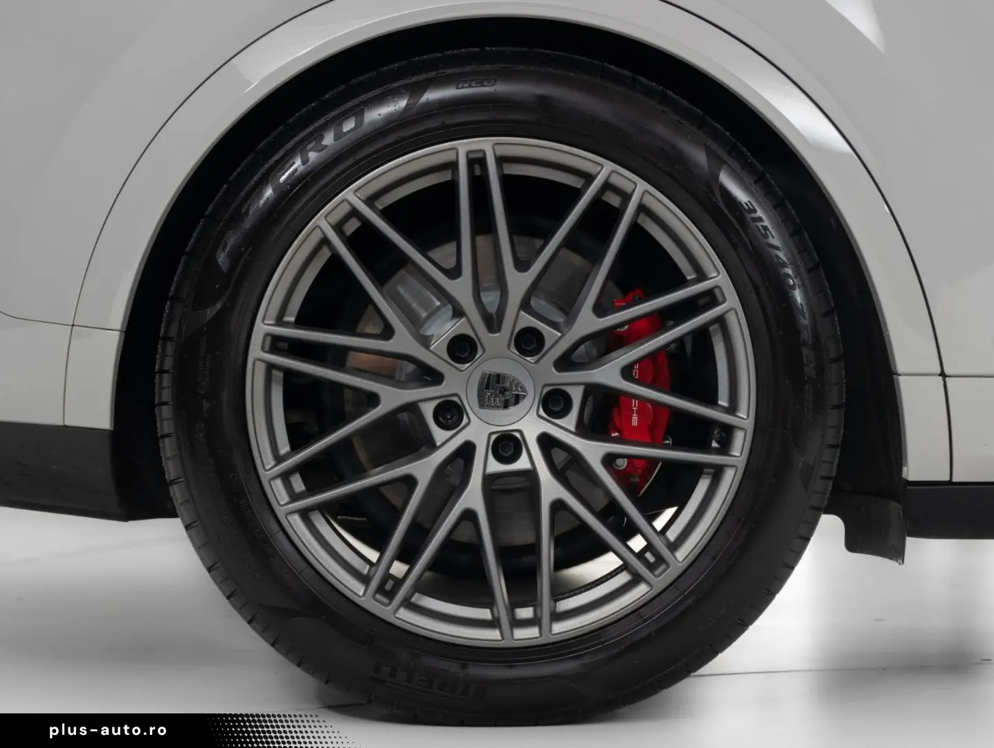 PORSCHE Cayenne Coupe Turbo E-Hybrid   PDCC   Sportabgas
