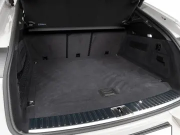 PORSCHE Cayenne Coupe Turbo E-Hybrid   PDCC   Sportabgas