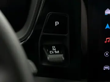 PORSCHE Cayenne Coupe Turbo E-Hybrid   PDCC   Sportabgas