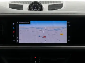 PORSCHE Cayenne Coupe Turbo E-Hybrid   PDCC   Sportabgas