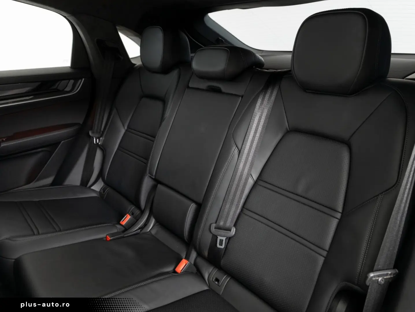 PORSCHE Cayenne Coupe Turbo E-Hybrid   PDCC   Sportabgas
